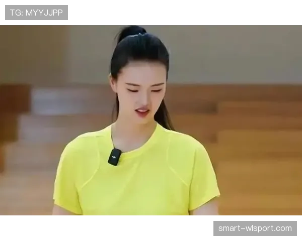 张常宁在家吃顿饭都要算卡路里,这谁顶得住啊 张常宁在家吃顿饭都要算卡路里,这谁顶得住啊